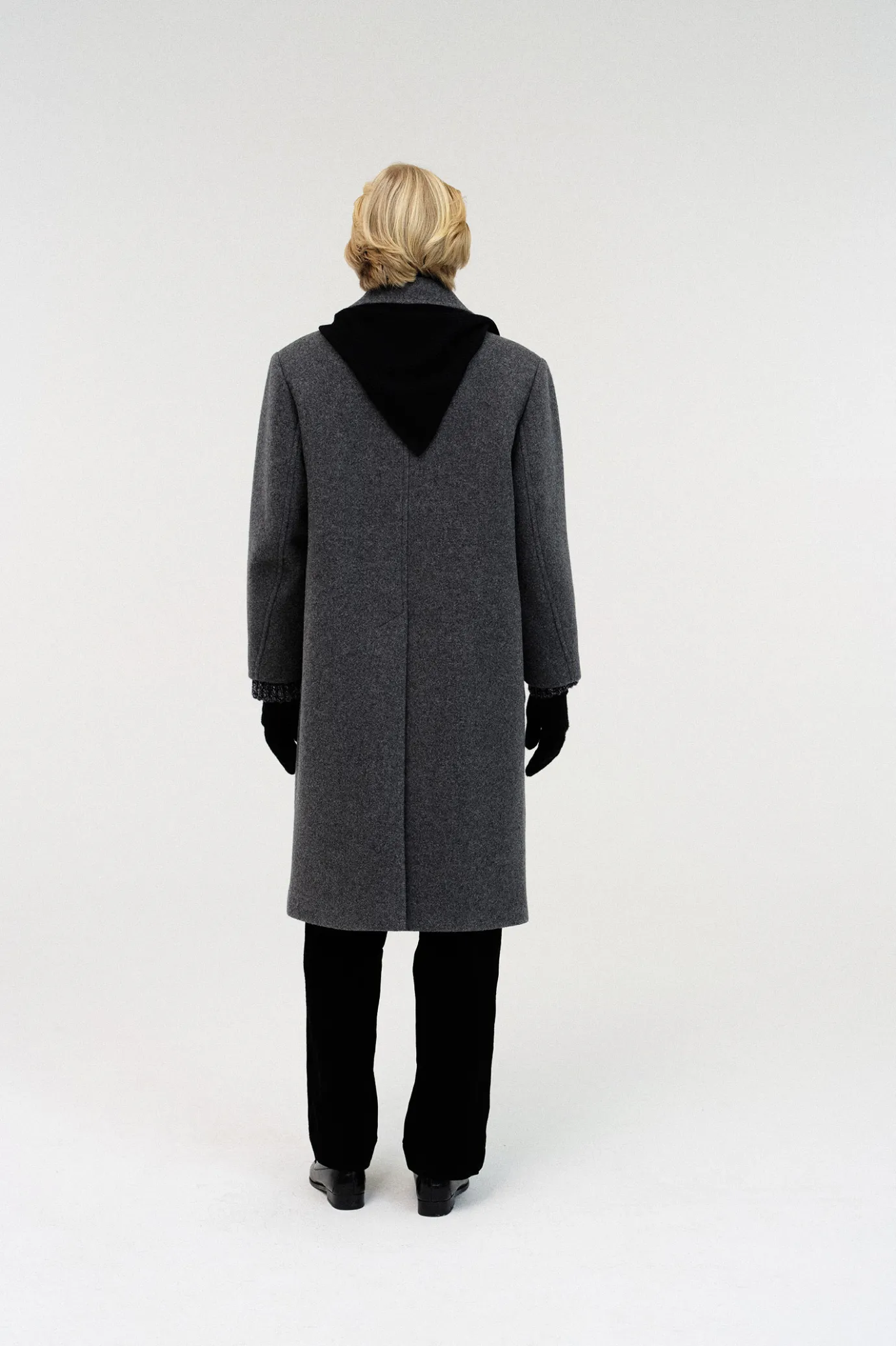 alpaca_knit_mittens_navy_2.webp Nothing written Accessories-Alpaca knit mittens (Navy)