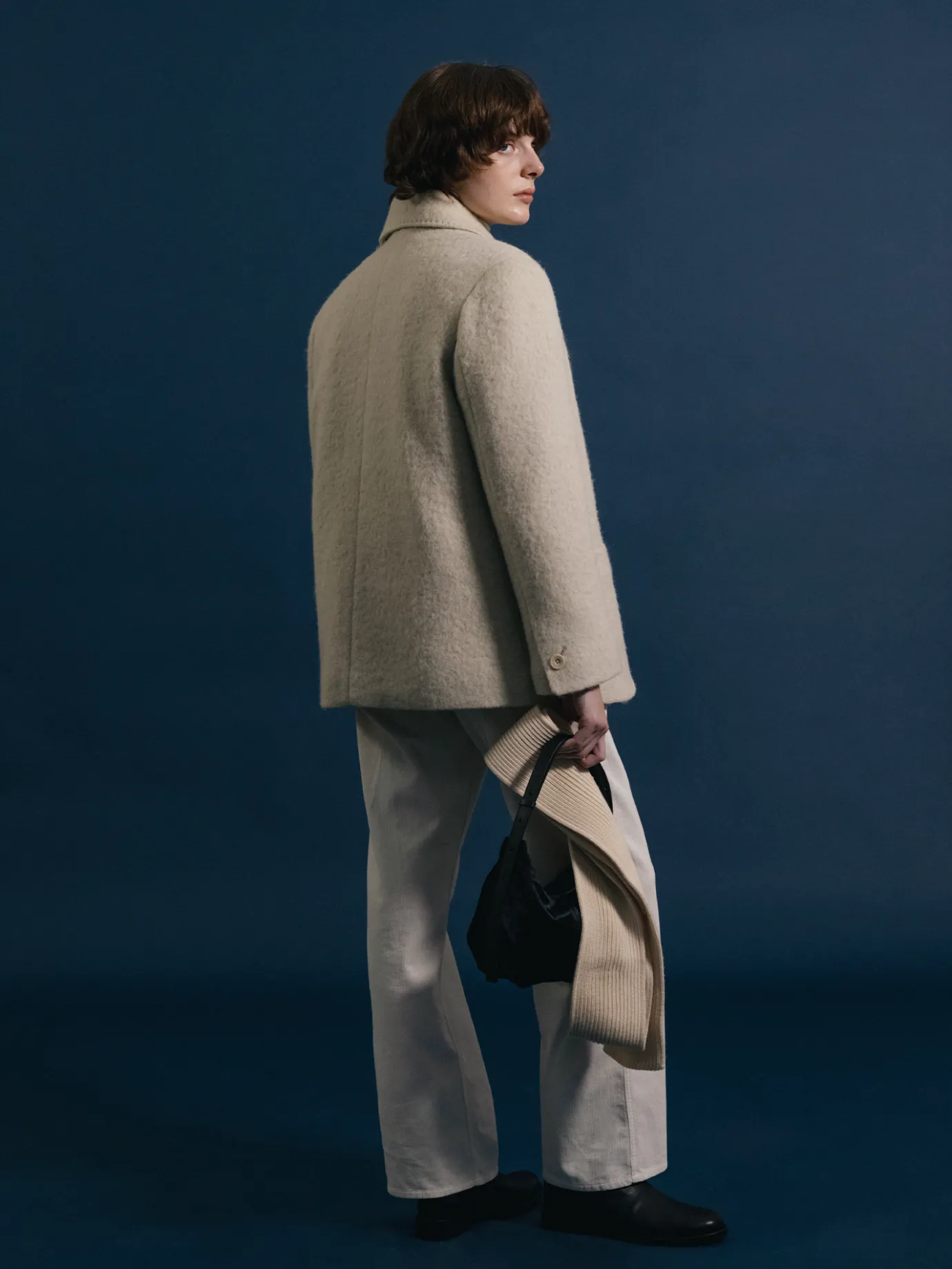 calfhair_shoulder_mini_ba_2.webp Nothing written Bags-Calf-hair shoulder mini bag (Furry black)