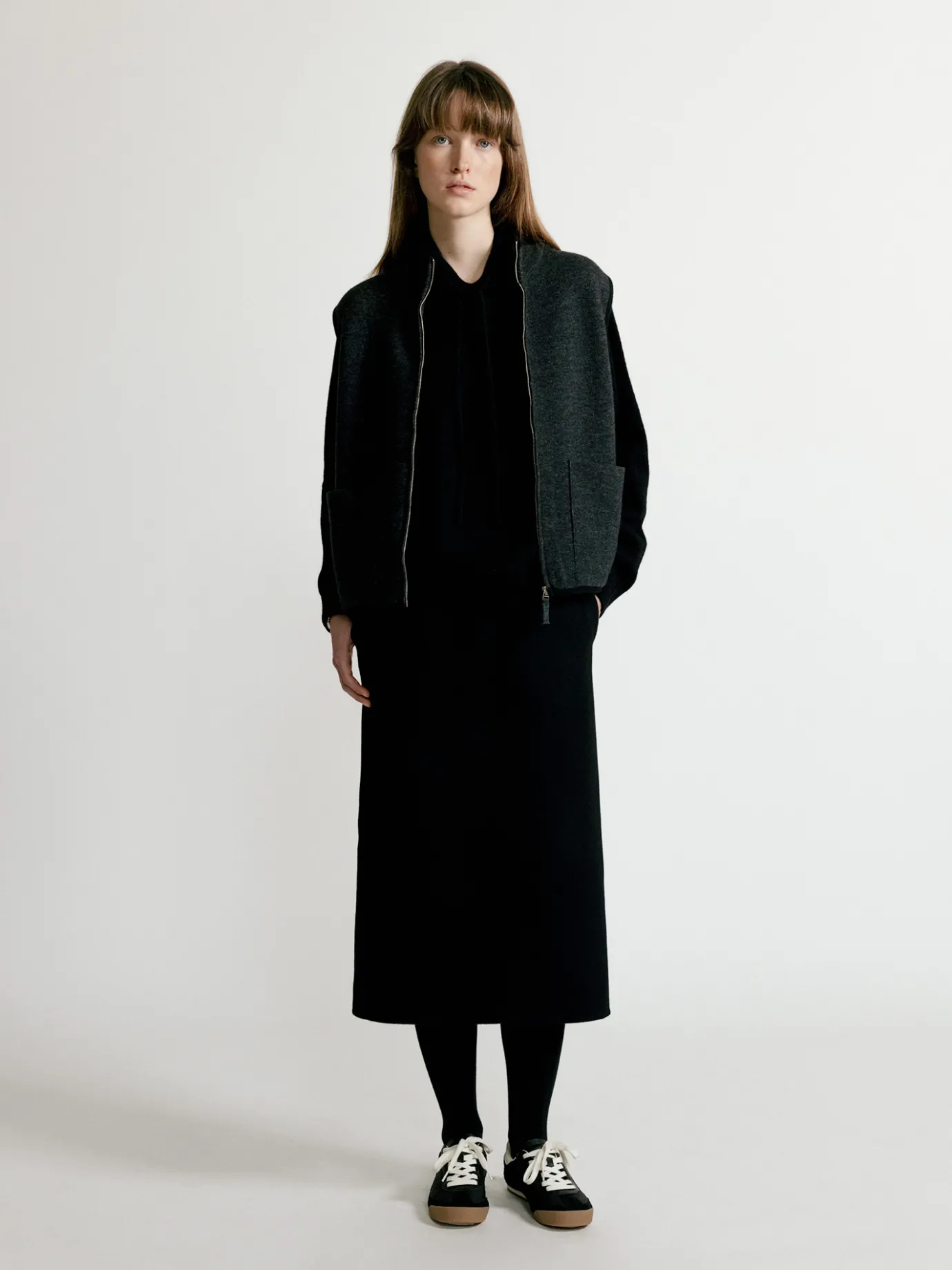 casta_knit_hoodie_sweater_2.webp Nothing written Knitwear-Casta knit hoodie sweater (Black)