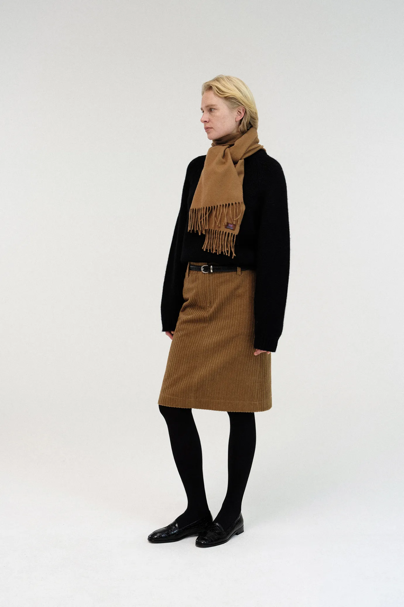 Nothing written Skirts-Corduroy h-line skirt (Camel)