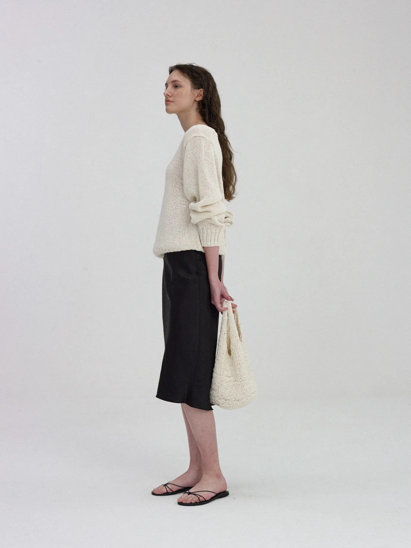 handmade_knitted_bag_ivor_3.webp Nothing written Bags | Exclusive-Handmade knitted bag (Ivory)