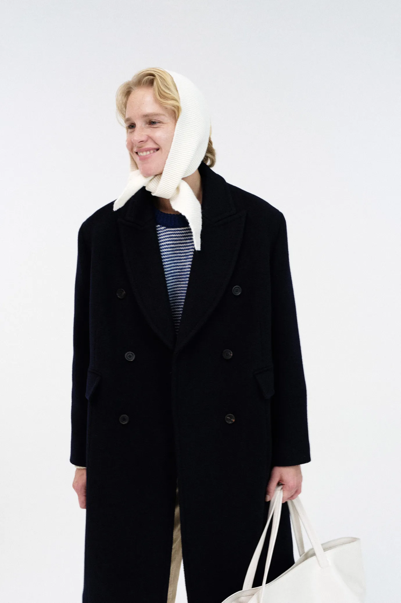 herringbone_peaked_lapel__5.webp Nothing written Outwears-Herringbone peaked lapel coat (Navy)