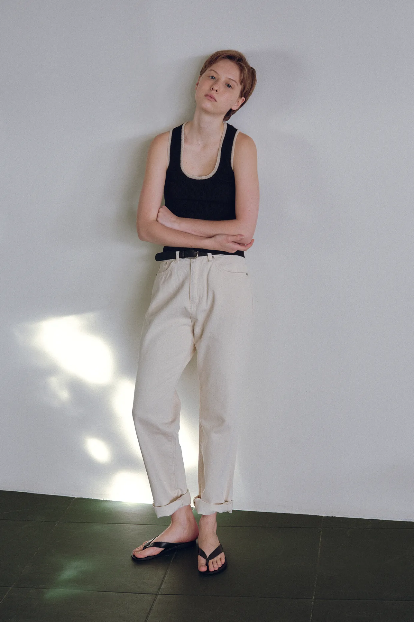 Nothing written Knitwear-Jina u-neck sleeveless (Black cream)