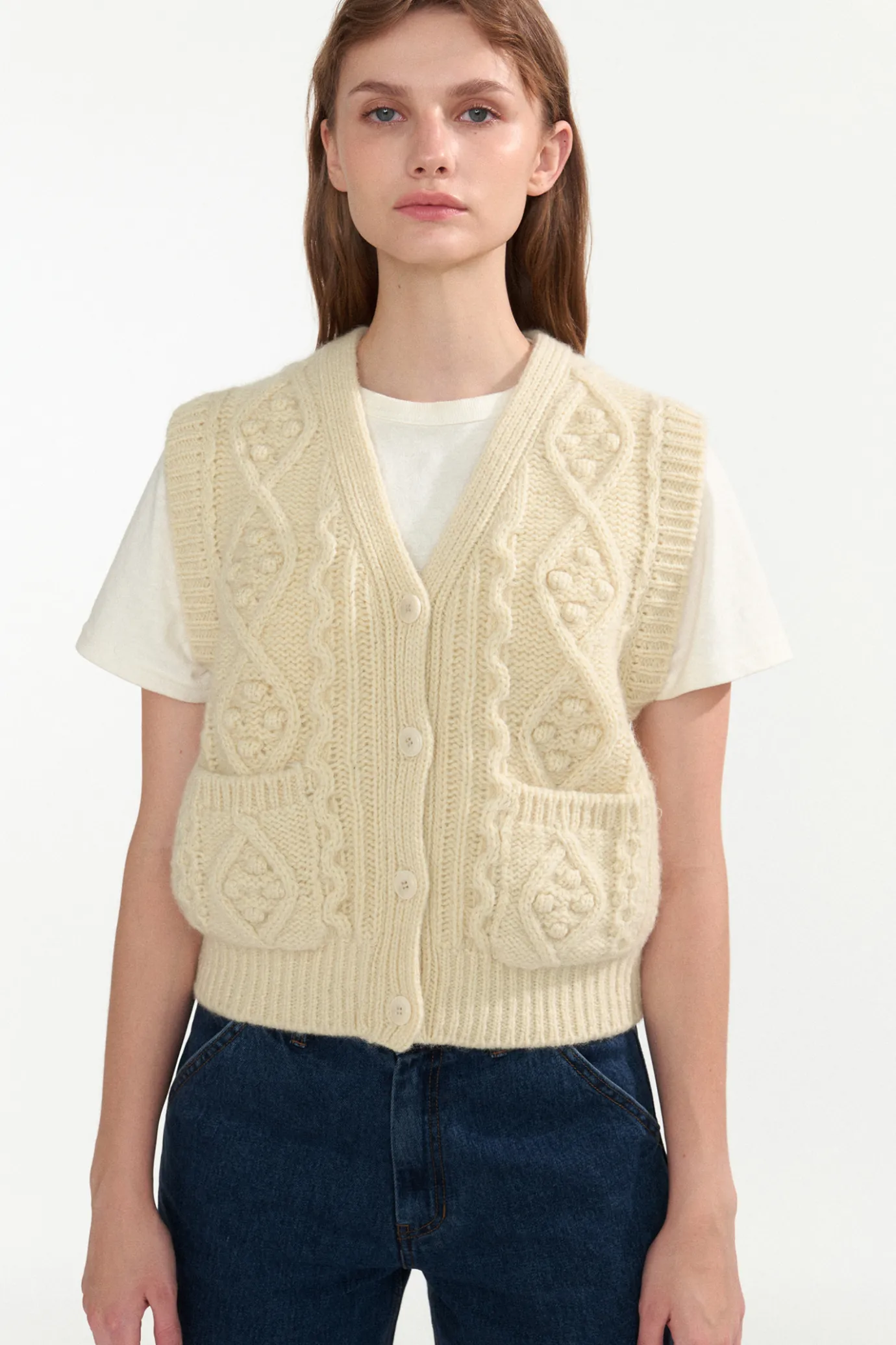 nd__country_cable_knit_ve_3.webp Nothing written Knitwear-2ND / Country cable knit vest (Ivory)