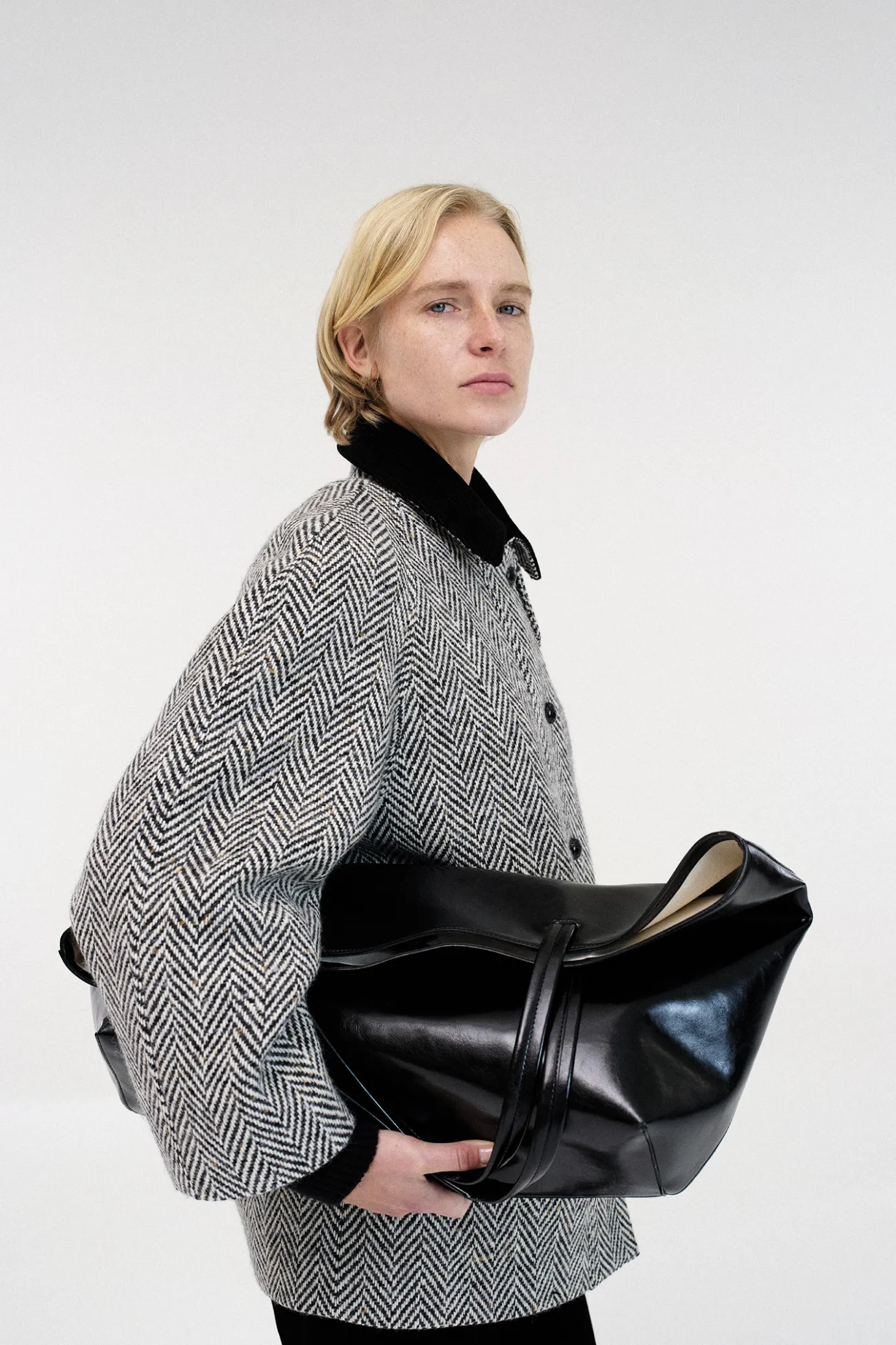 nd__large_tote_bag_black_6.webp Nothing written Bags-2ND / Large tote bag (Black)