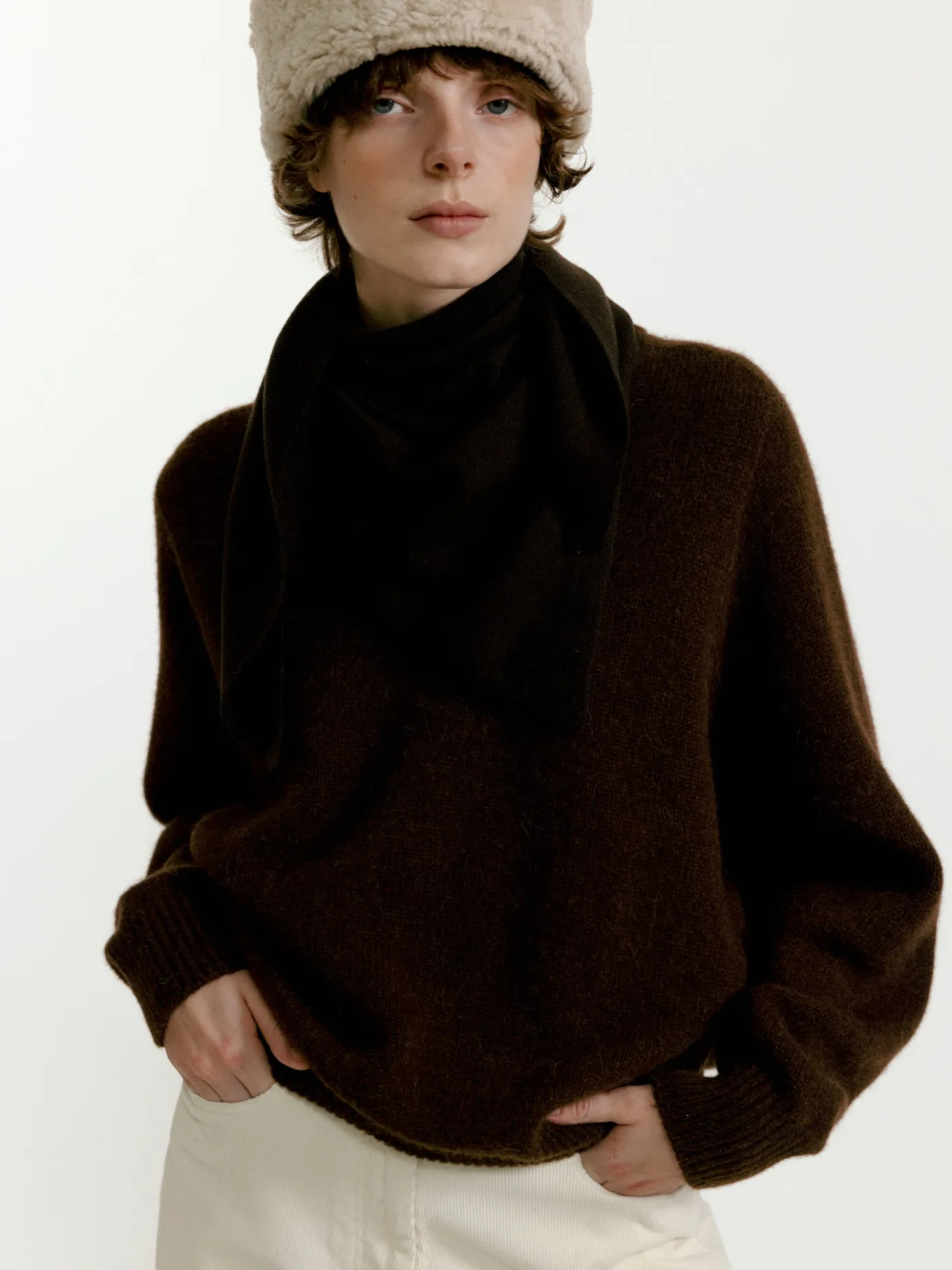 nd__pound_alpaca_sweater__3.webp Nothing written Knitwear-2ND / Pound alpaca sweater (Choco)