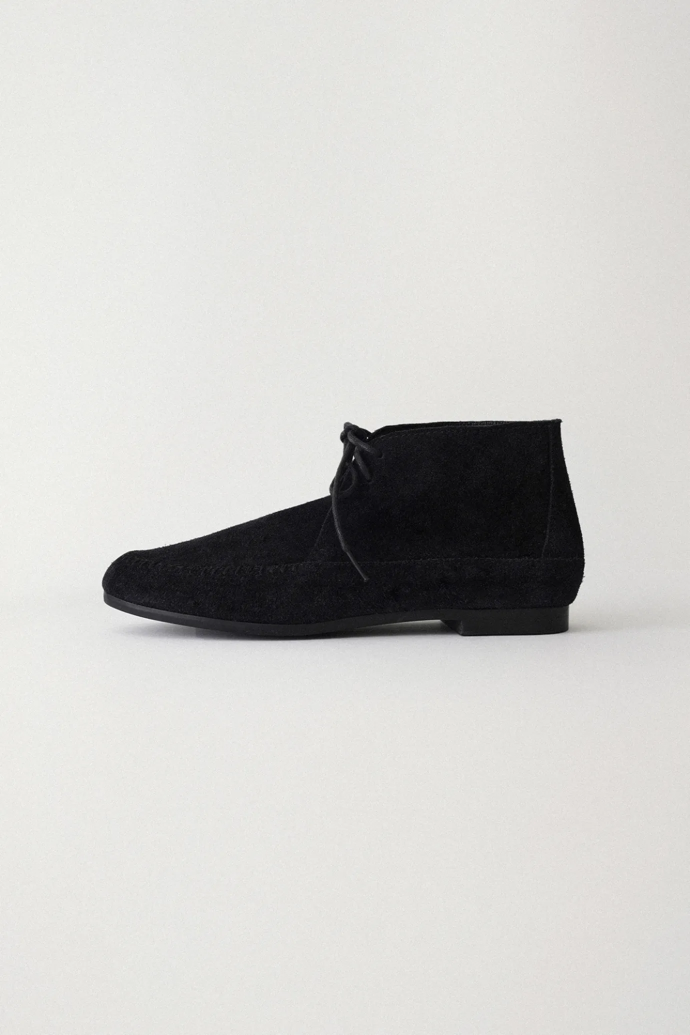 Nothing written Exclusive | Shoes-2ND / Suede moccasin boots (Black)