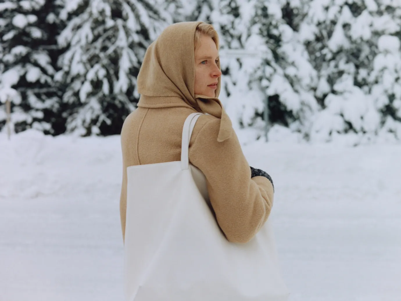 Nothing written Accessories-2ND / Triangle cashmere muffler (Camel)