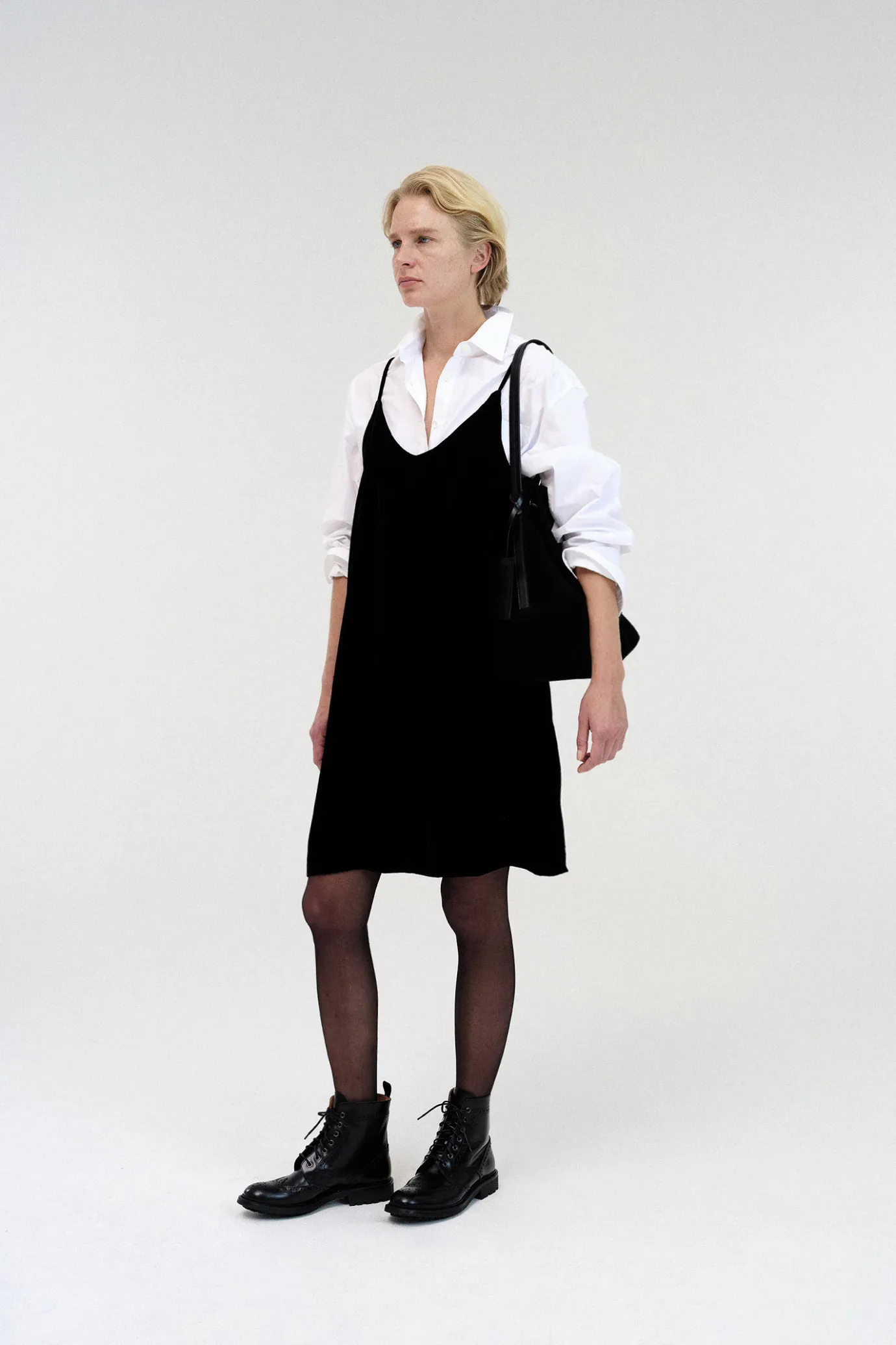 Nothing written Bags-Nylon bucket bag (Black)