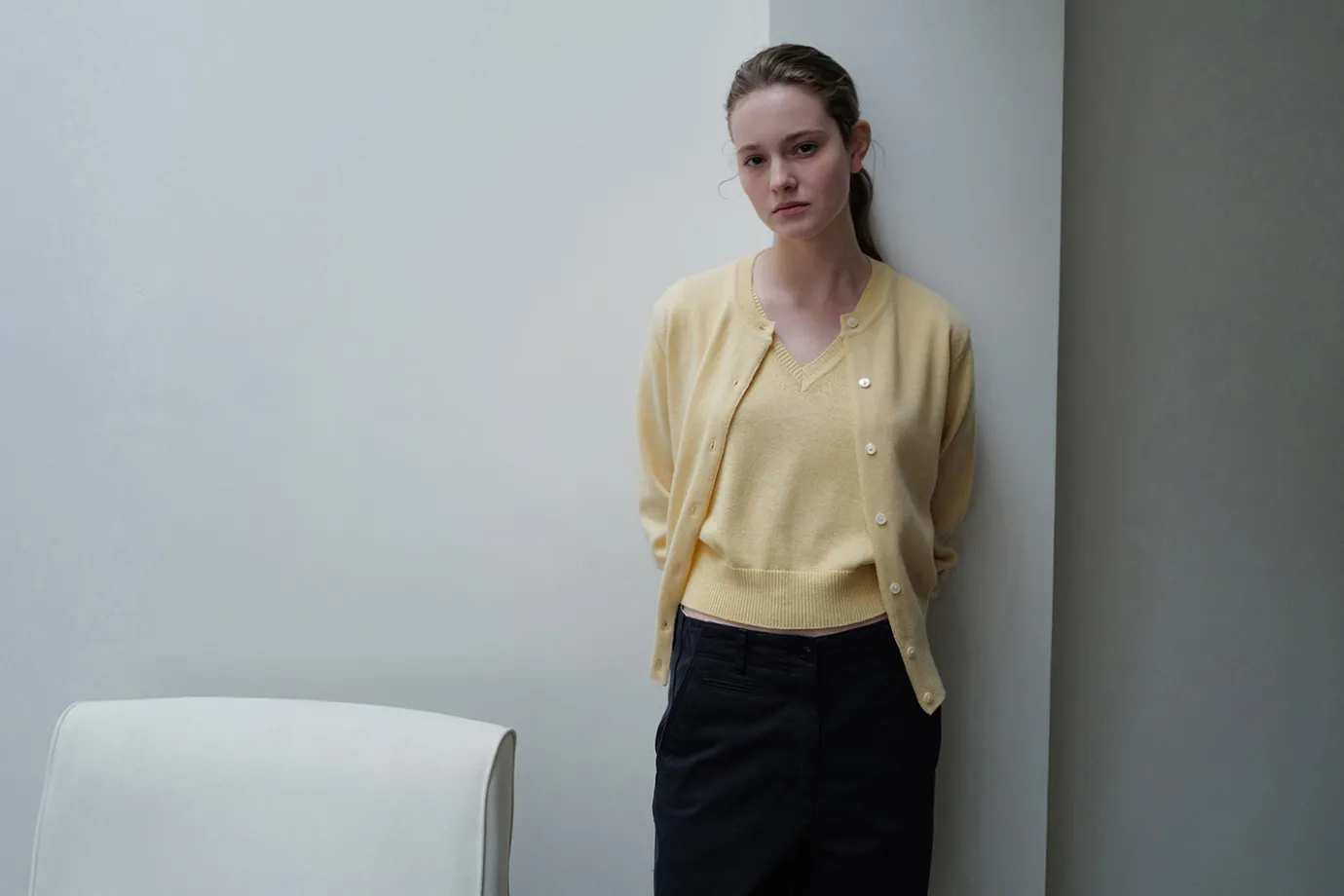 rd__emitt_wool_round_card_5.webp Nothing written Outwears | Knitwear-3RD / Emitt wool round cardigan (Yellow)