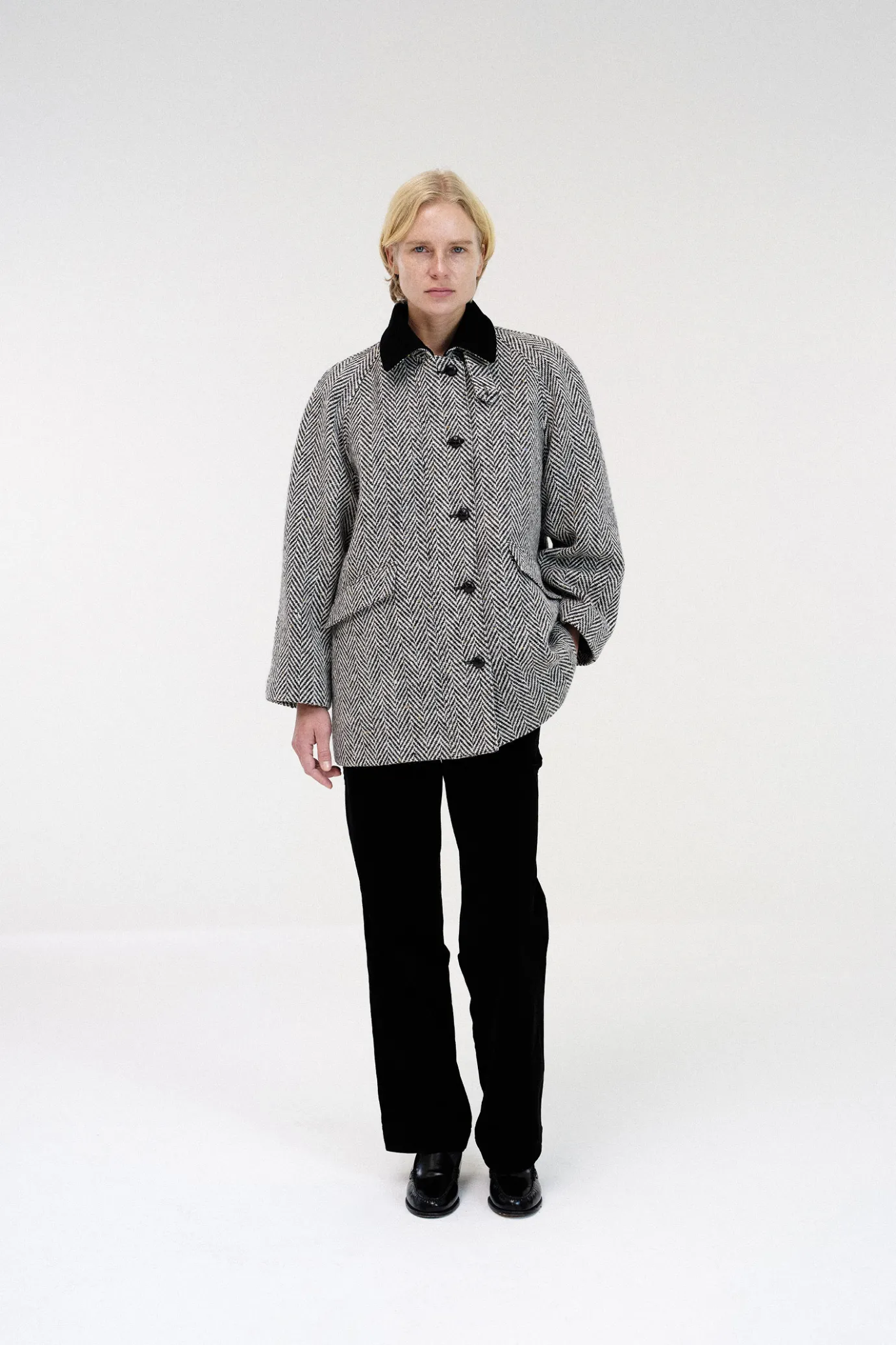 Nothing written Outwears | Exclusive-3RD / Herringbone half balmacaan coat (Black)