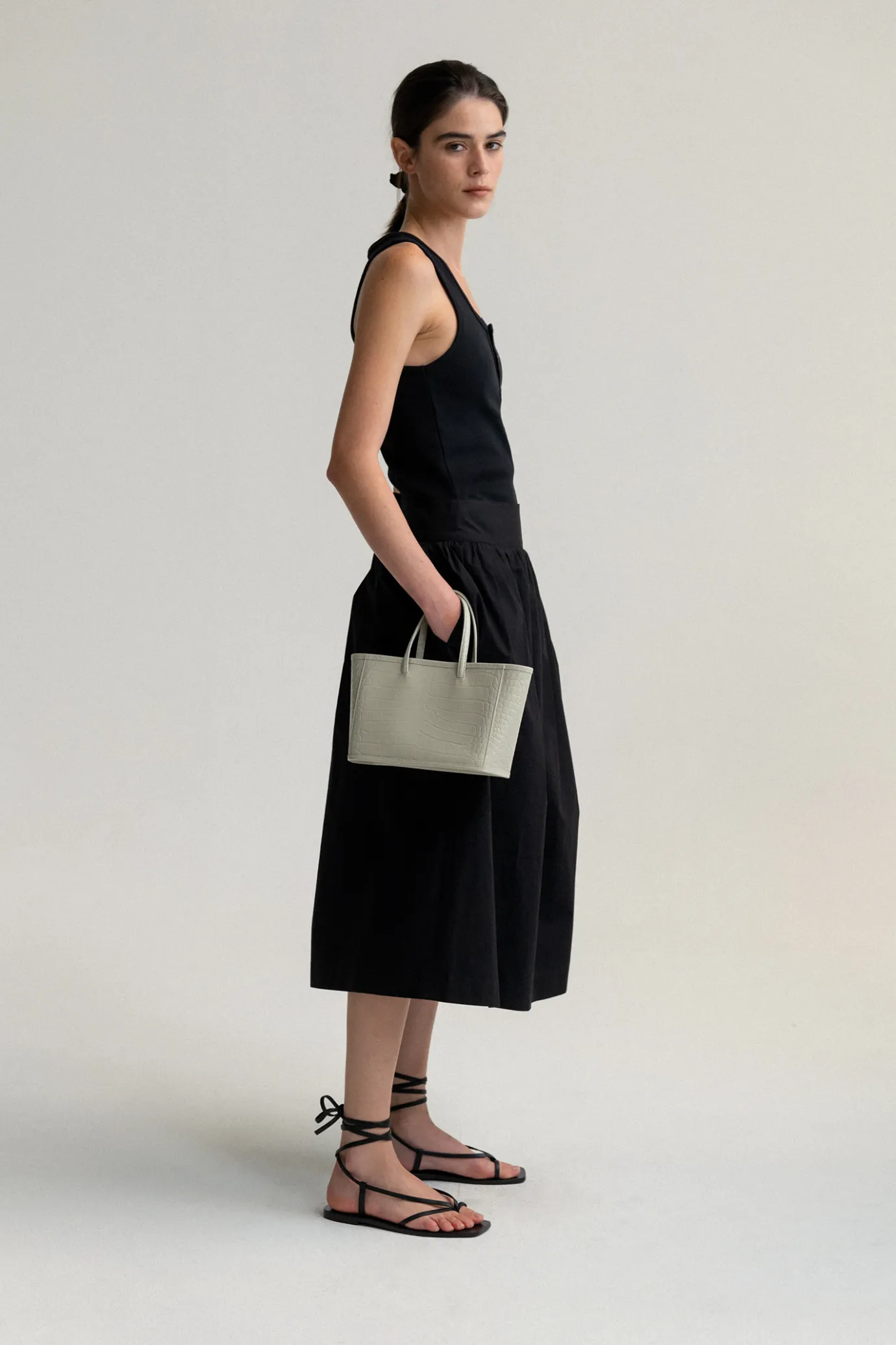 Nothing written Bags-6TH / Ain croco tote bag (Coconut white)