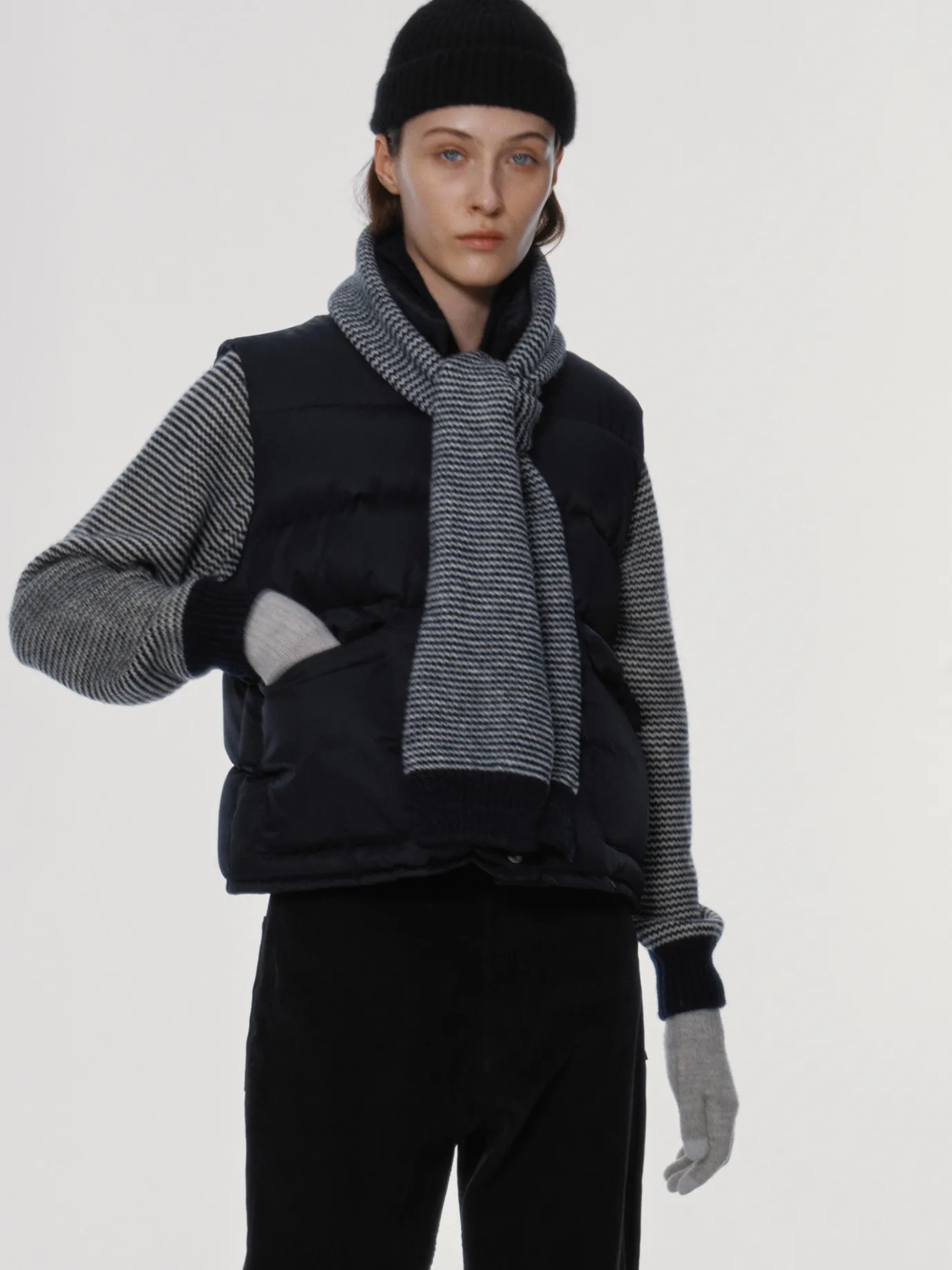 th__caron_stripe_jumper_d_10.webp Nothing written Knitwear-7TH / Caron stripe jumper (Dark navy)