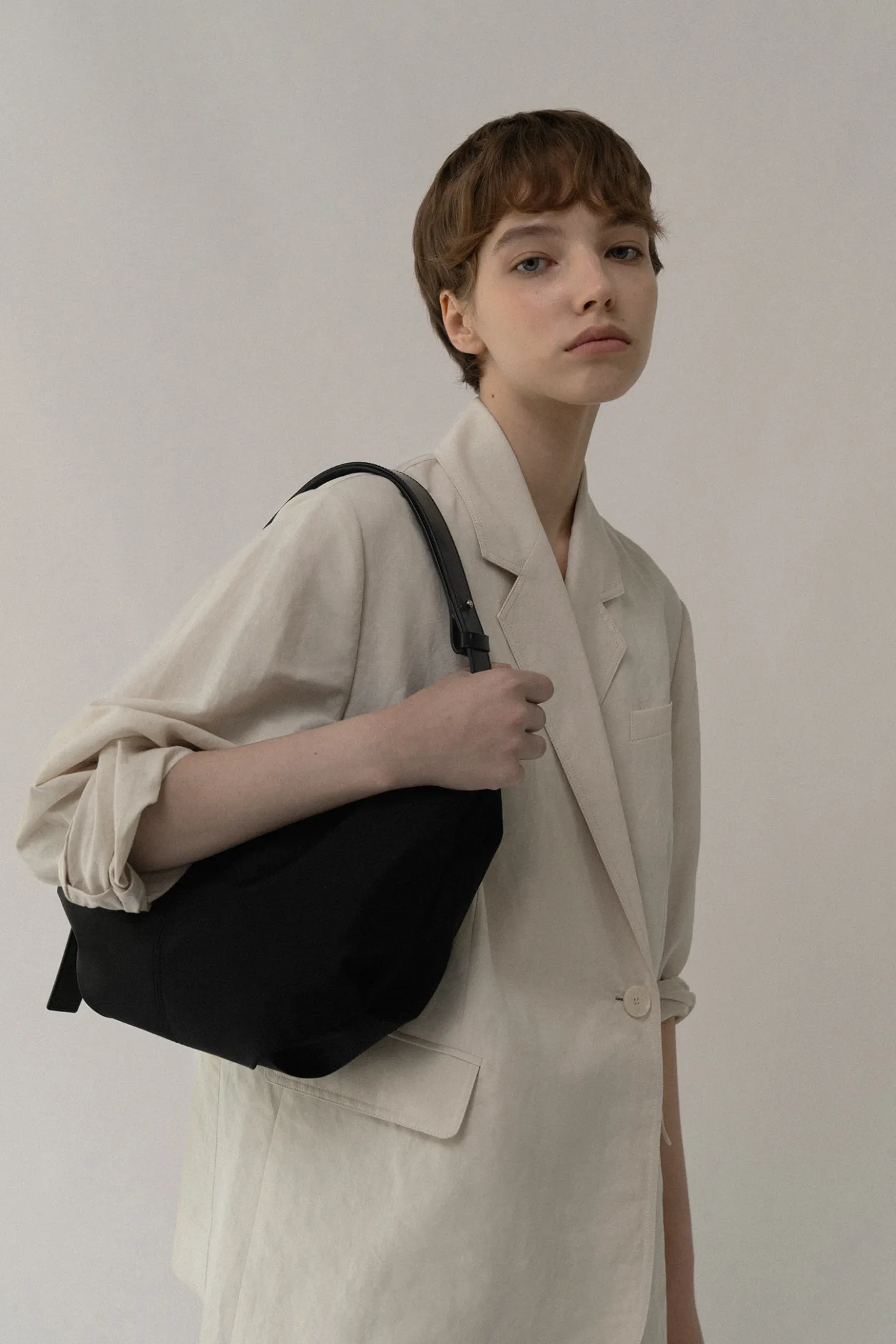 Nothing written Bags-4TH / HT nylon shoulder bag (Black)