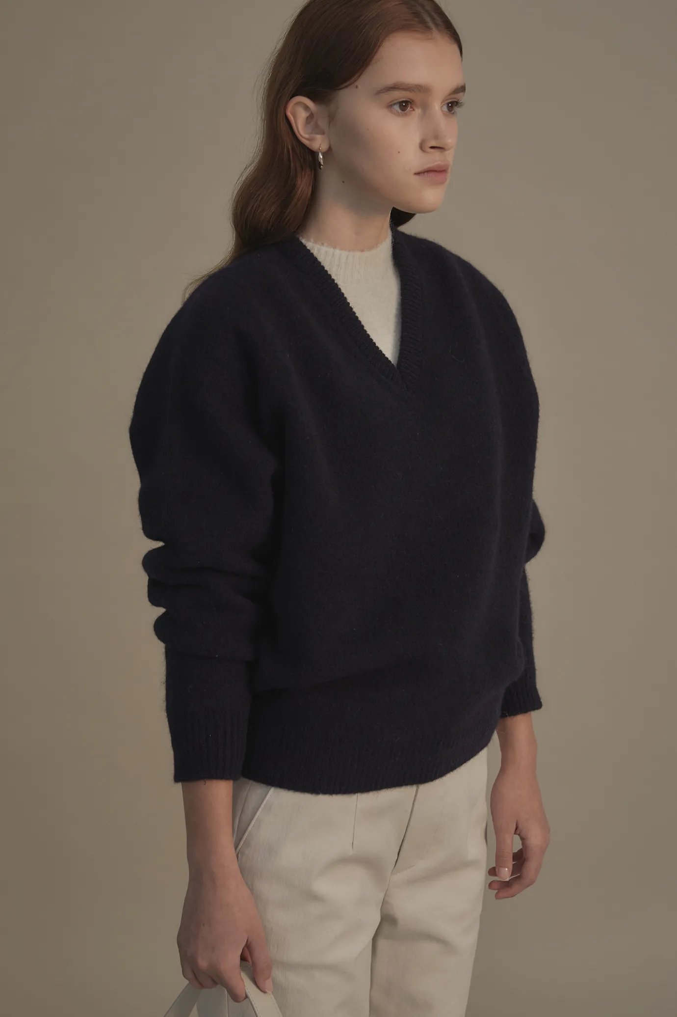 th__pound_alpaca_sweater__3-2.webp Nothing written Knitwear-6TH / Pound alpaca sweater (French navy)