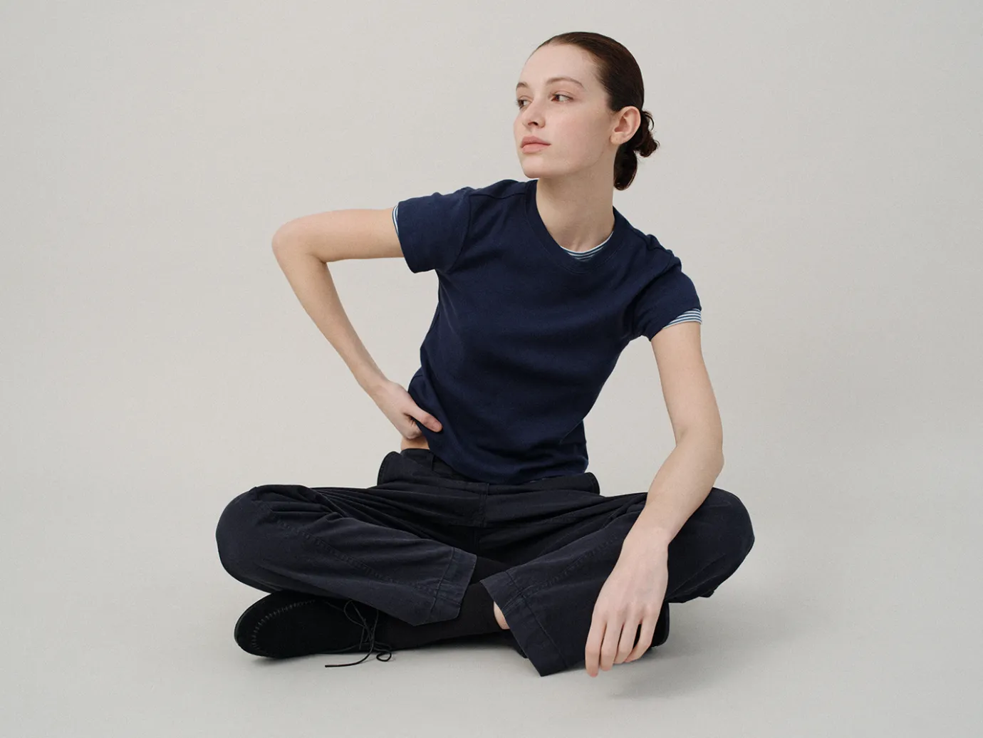 th__s_tshirt_navy_3.webp Nothing written T-shirt-5TH / 90's t-shirt (Navy)