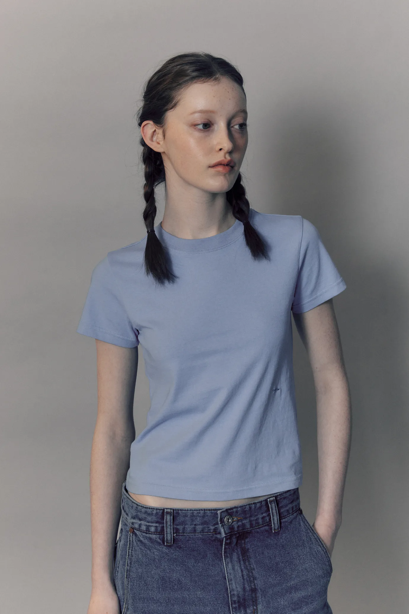 tina_cotton_tshirt_blue_4.webp Nothing written T-shirt-Tina cotton t-shirt (Blue)