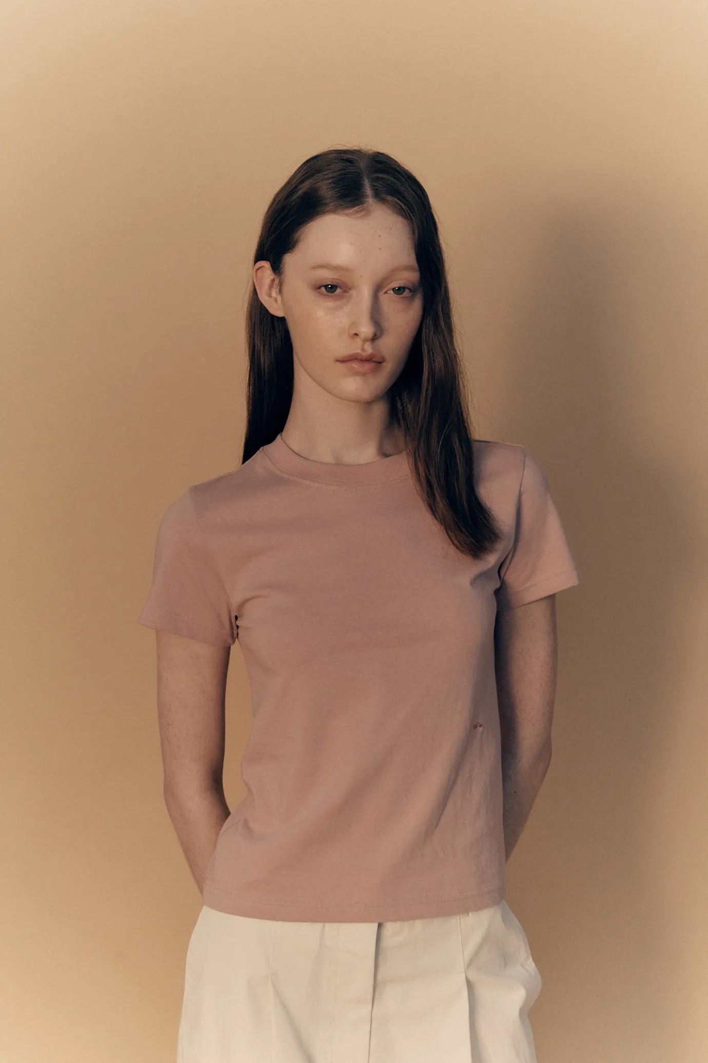 tina_cotton_tshirt_pink_3.webp Nothing written T-shirt-Tina cotton t-shirt (Pink)