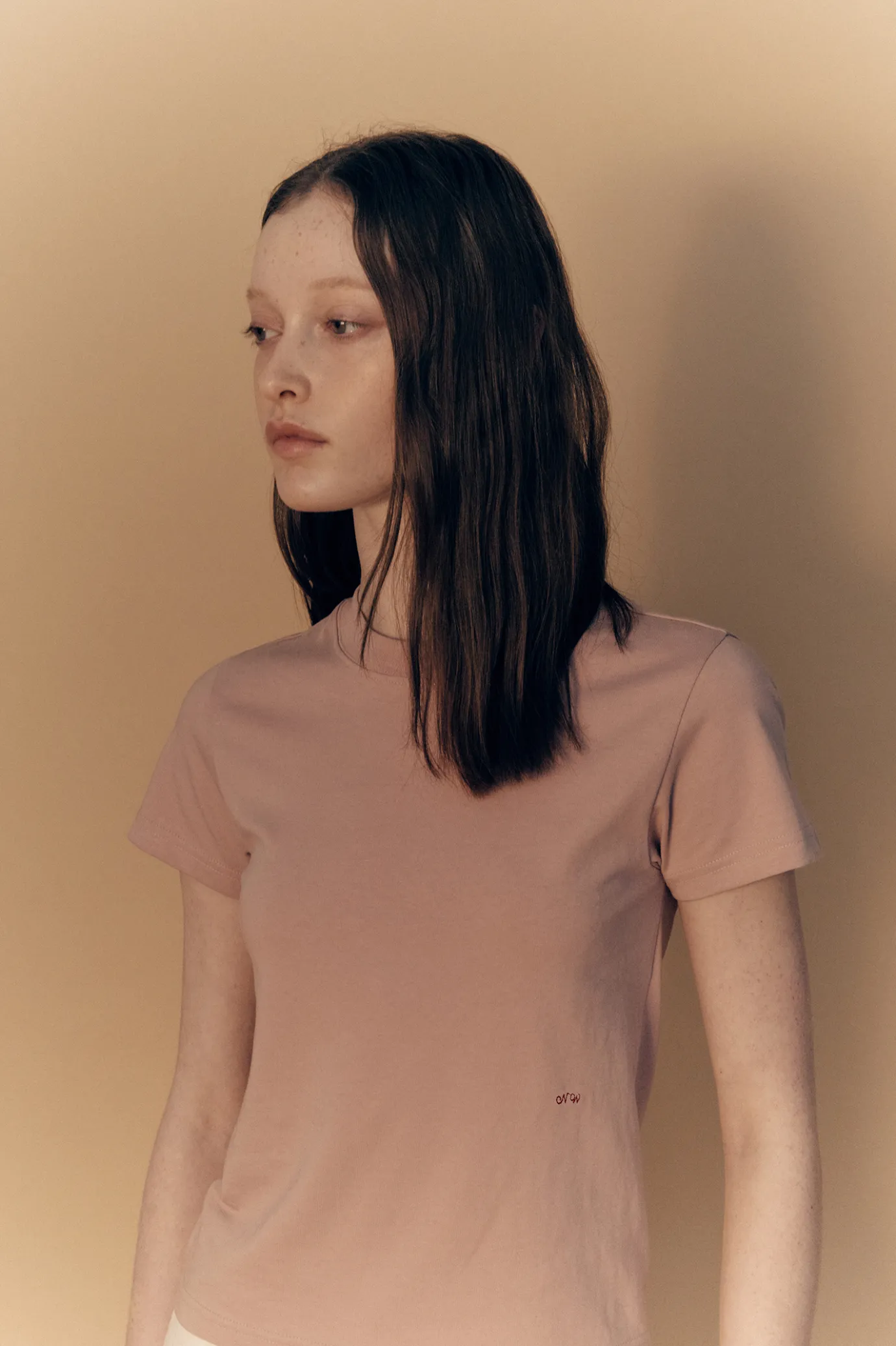 tina_cotton_tshirt_pink_5.webp Nothing written T-shirt-Tina cotton t-shirt (Pink)