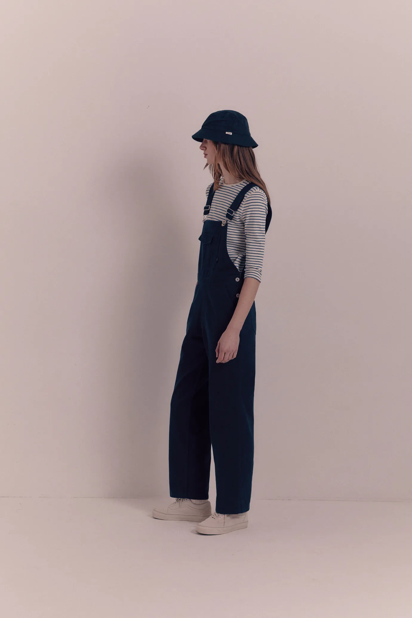 traveller_cotton_hat_navy_2.webp Nothing written Accessories-Traveller cotton hat (Navy)