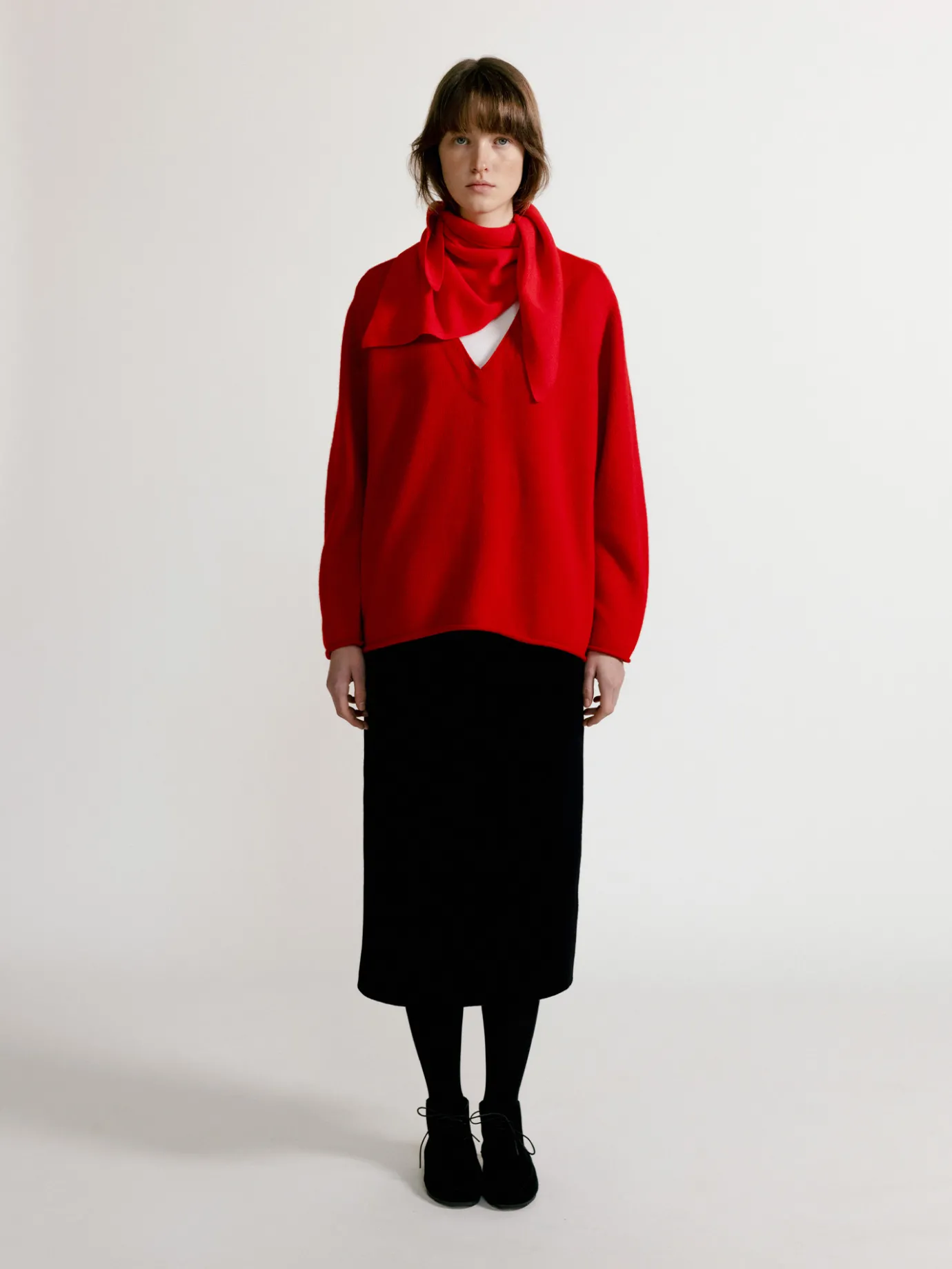 Nothing written Accessories-Triangle cashmere muffler (Red)