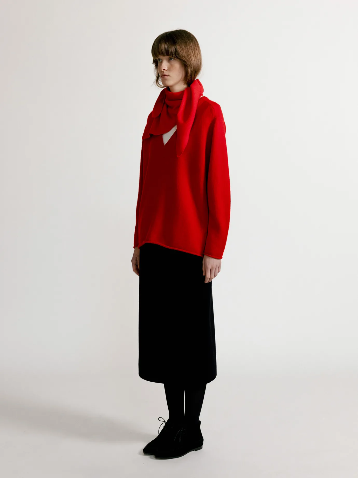 Nothing written Accessories-Triangle cashmere muffler (Red)