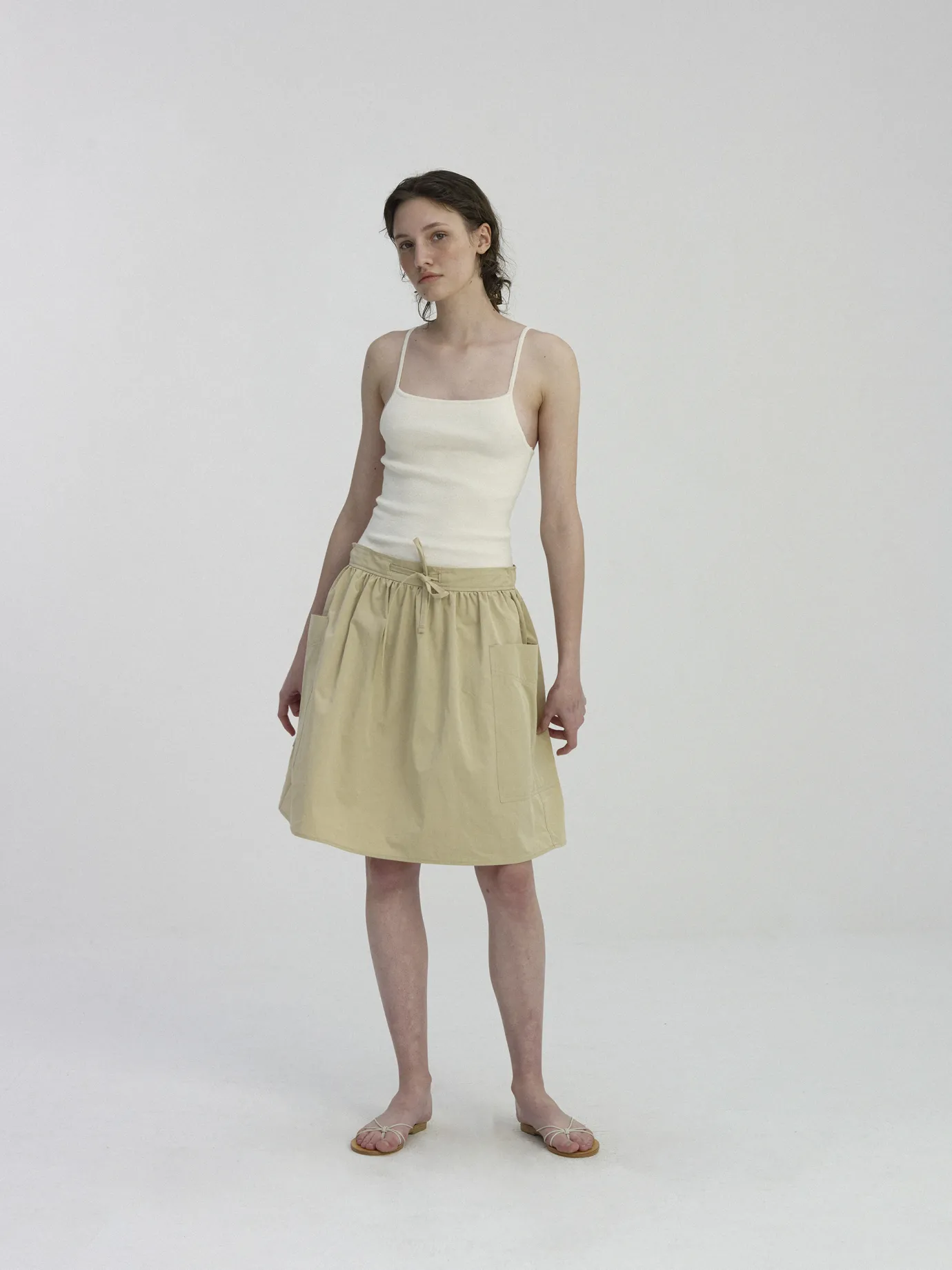 Nothing written Knitwear-Yekki knit sleeveless (Ivory)